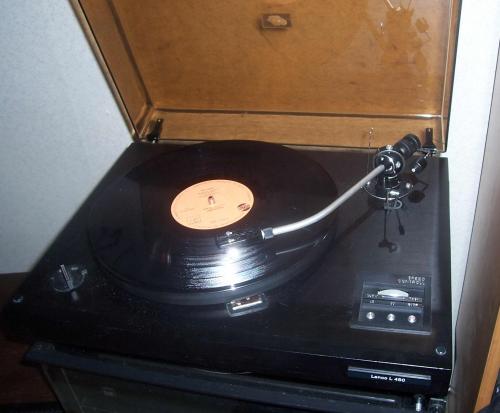 Tesla NC-450 (Lenco L450) lemezjátszó