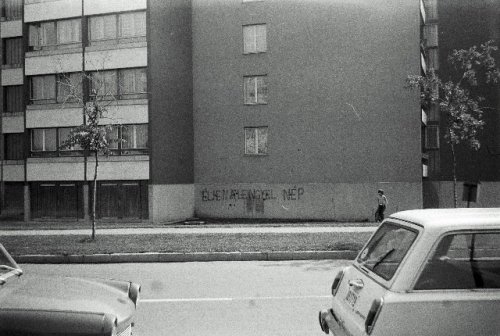 Graffiti október 23-a előtt