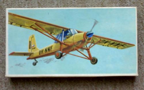 Kisrepülő makett L60