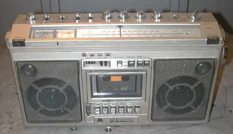 Pioneer SK-31 "ghettoblaster" Pioneer SK-31 "ghettoblaster"