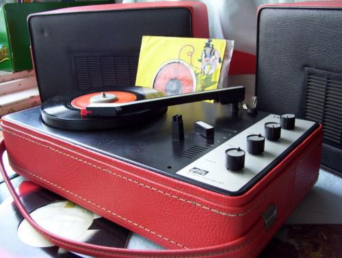 Tesla GEC-071 st. lemezjátszó