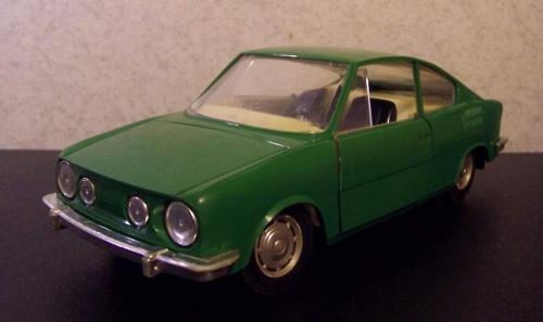 Skoda 110R távirányitós autó