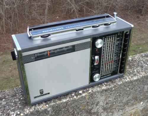 Grundig Satellit 205a (Transistor-5000)