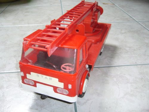 Star műanyag tűzoltóautó