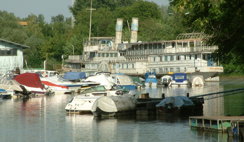 Szőke Tisza II. hajó