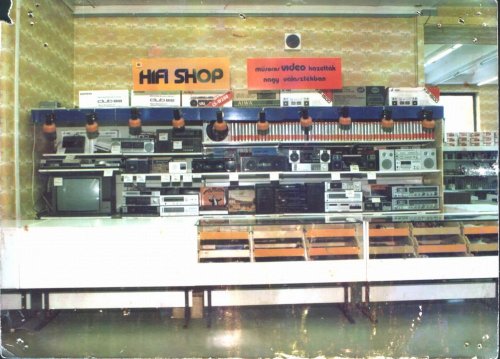 Újpesti Áruház hifi shopja 