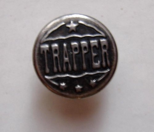 Trapper farmer gomb