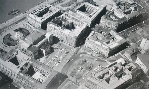 Vörösmarty tér madártávlatból Vörösmarty tér madártávlatból