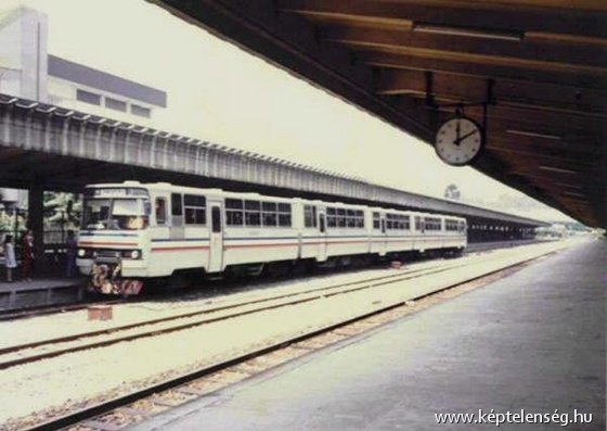 Bzmot 601 Ganz-MÁVAG-Ikarus Malajziában 1985-ben.jpg