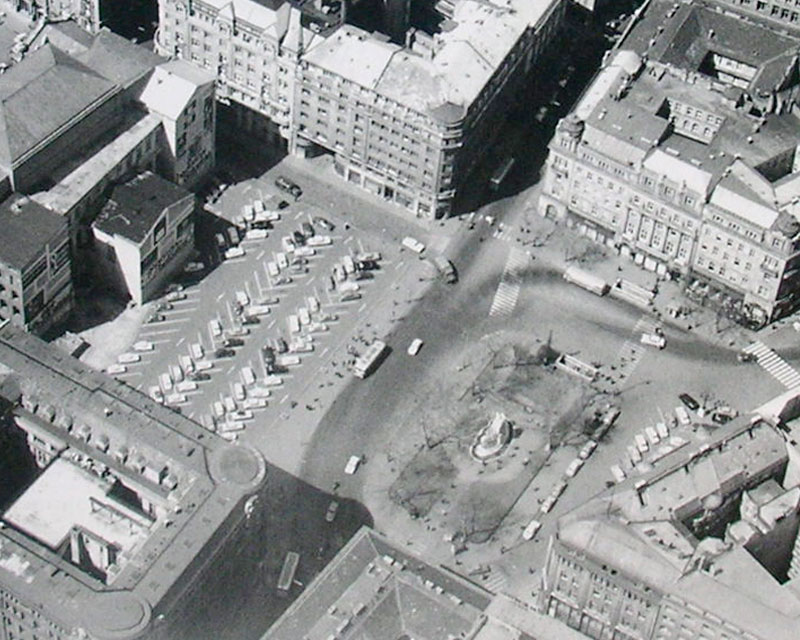 Vörösmarty tér