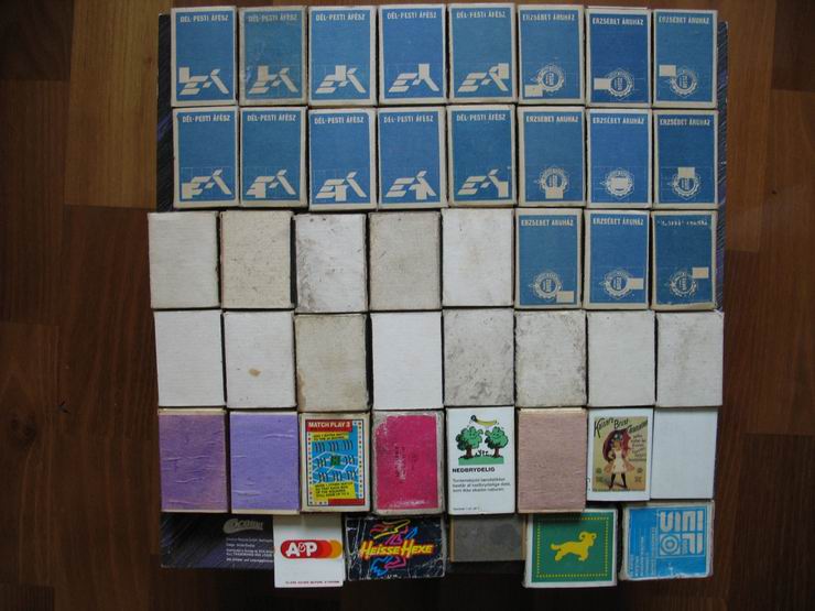 Gyufásdobozok hátulja