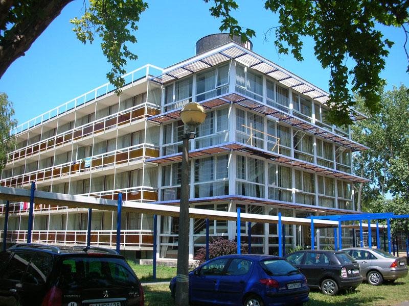 szot_02_04.jpg
